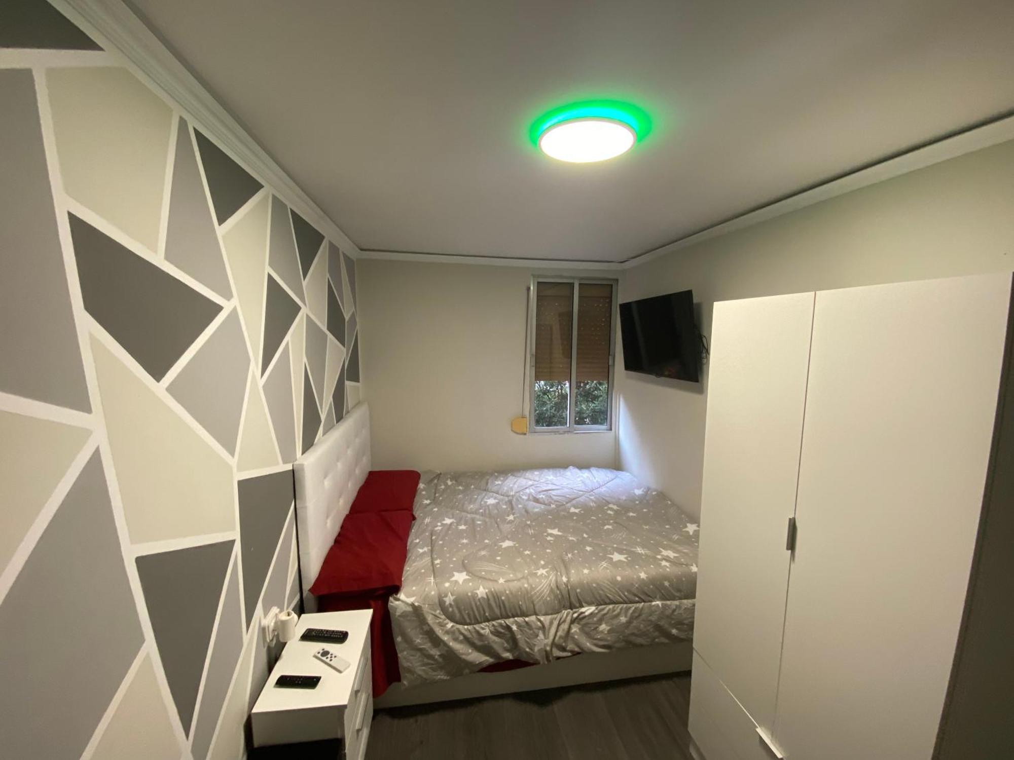 Habitaciones Cerca Del Centro De Barcelona, Barceloneta, Aeropuerto Y Fira L'Hospitalet de Llobregat Szoba fotó